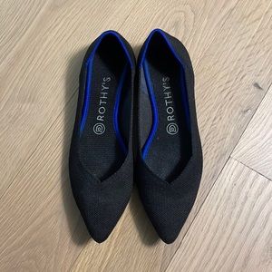 ROTHY’S The Point in Black size 9
